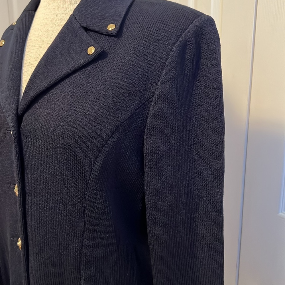 Vintage St. John Collection Navy Blue Long Knit Jacket with Gold Buttons Size 6 - Picture 5 of 16